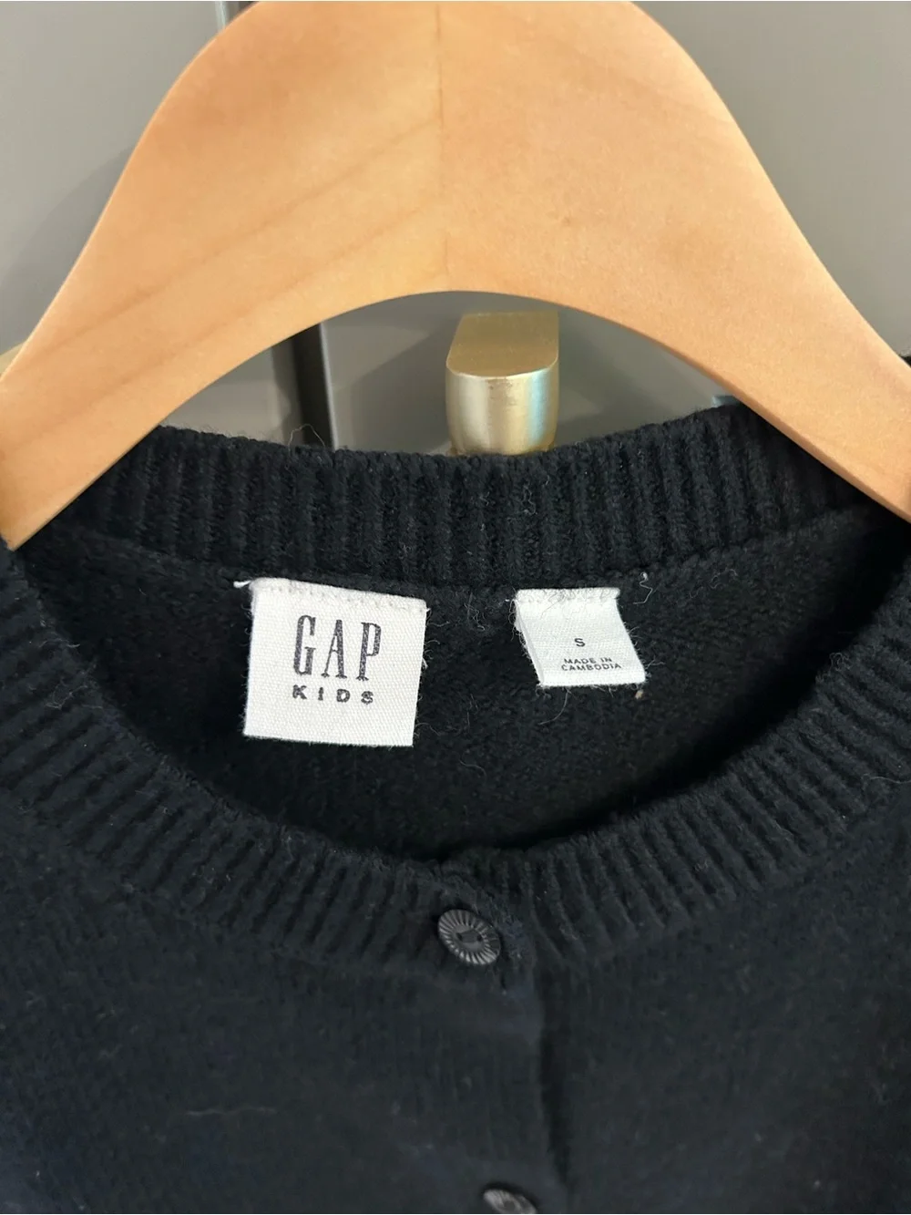 GAP black cardigan